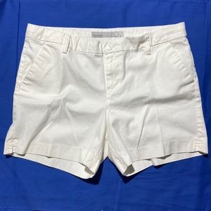 COPY - Old Navy White Mid Rise Flat Front Shorts. Size 10. Inseam 5 inches.